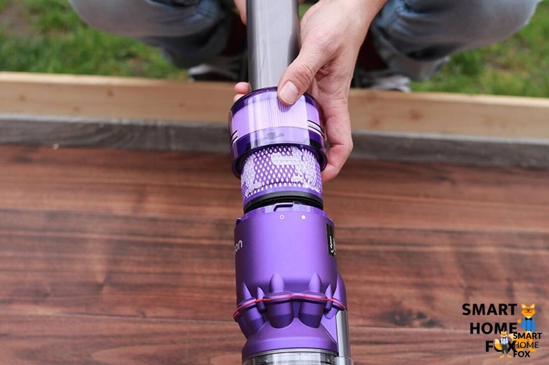 Remplacement du filtre HEPA du Dyson Omni Glide